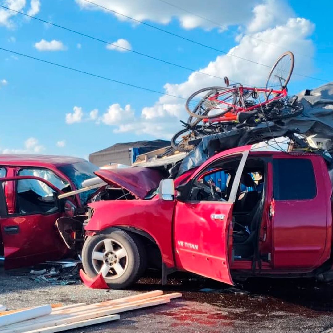Choque Carambola Deja Seis Personas Lesionadas en Carretera Federal 57 en Coahuila